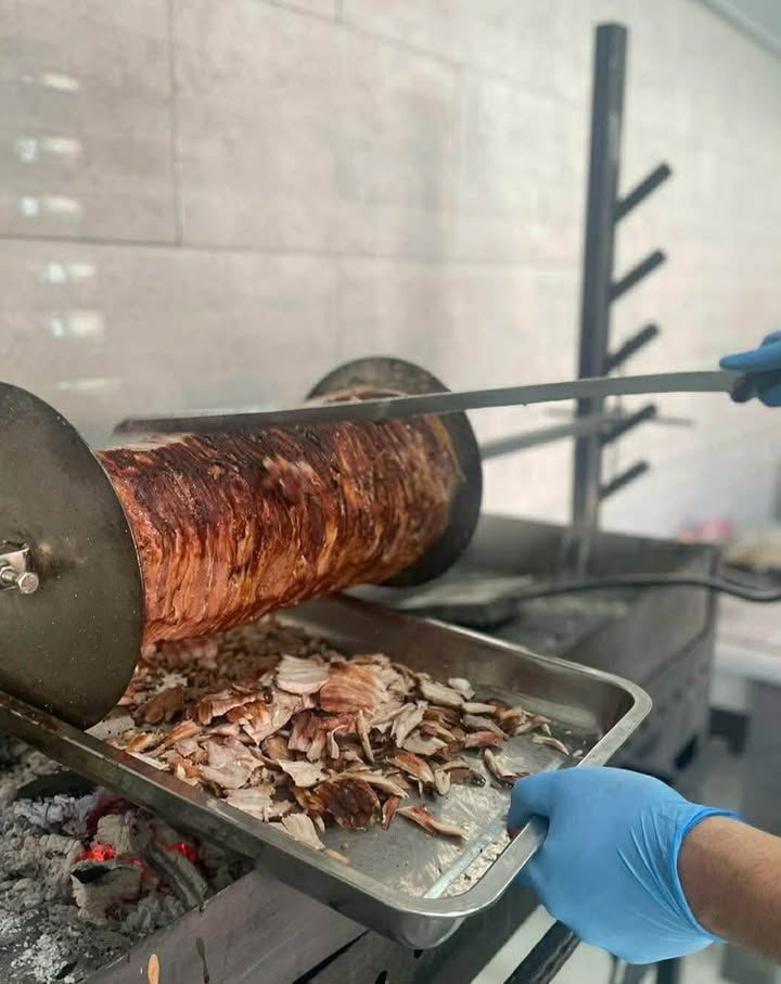 672083935_891772997219883_8882749460720402422_n